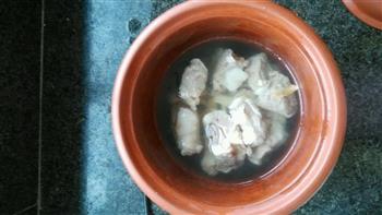 海葵排骨汤怎么做，海葵排骨汤怎么做好吃，海葵排骨汤做法