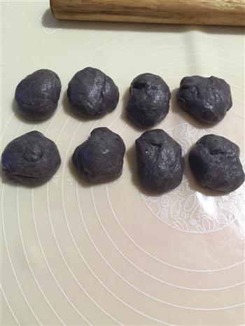 一次性发酵黑米杂粮小面包怎么做，一次性发酵黑米杂粮小面包怎么做好吃，一次性发酵黑米杂粮小面包做法