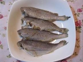 橄榄油香煎小黄鱼怎么做，橄榄油香煎小黄鱼怎么做好吃，橄榄油香煎小黄鱼做法