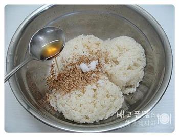 牛肉紫菜包饭怎么做，牛肉紫菜包饭怎么做好吃，牛肉紫菜包饭做法