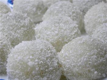 水晶糯米糍怎么做，水晶糯米糍怎么做好吃，水晶糯米糍做法