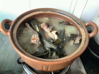 清热解暑-冬瓜绿豆海带筒骨汤怎么做，清热解暑-冬瓜绿豆海带筒骨汤怎么做好吃，清热解暑-冬瓜绿豆海带筒骨汤做法