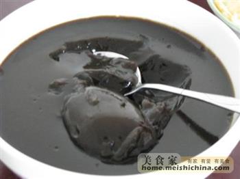 仙草冻怎么做，仙草冻怎么做好吃，仙草冻做法
