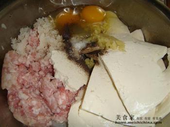 珍珠豆腐圆子怎么做，珍珠豆腐圆子怎么做好吃，珍珠豆腐圆子做法