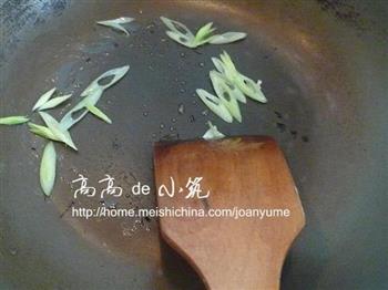 炒馒头丁怎么做，炒馒头丁怎么做好吃，炒馒头丁做法