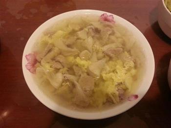 猴头菇肉片蛋花汤怎么做，猴头菇肉片蛋花汤怎么做好吃，猴头菇肉片蛋花汤做法
