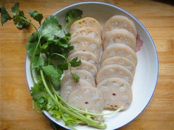 葡萄糯米莲藕怎么做，葡萄糯米莲藕怎么做好吃，葡萄糯米莲藕做法