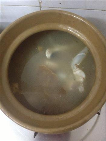 天麻排骨鱼头汤怎么做，天麻排骨鱼头汤怎么做好吃，天麻排骨鱼头汤做法