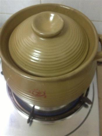 天麻排骨鱼头汤怎么做，天麻排骨鱼头汤怎么做好吃，天麻排骨鱼头汤做法