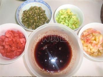 鲜果冰粥怎么做，鲜果冰粥怎么做好吃，鲜果冰粥做法