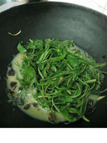 上汤野菜蒲公英怎么做，上汤野菜蒲公英怎么做好吃，上汤野菜蒲公英做法