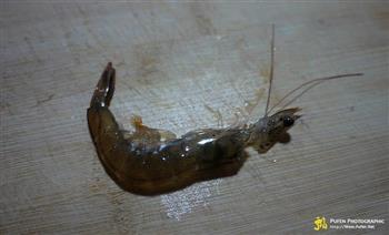 秘制姜葱辣虾怎么做，秘制姜葱辣虾怎么做好吃，秘制姜葱辣虾做法