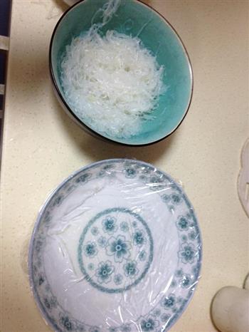 鸡蛋糕肉丸子香菇汤怎么做，鸡蛋糕肉丸子香菇汤怎么做好吃，鸡蛋糕肉丸子香菇汤做法