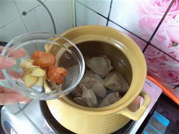 霸王花煲猪腱怎么做，霸王花煲猪腱怎么做好吃，霸王花煲猪腱做法