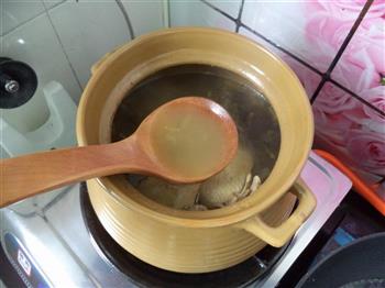 鱼腥草煲鸡怎么做，鱼腥草煲鸡怎么做好吃，鱼腥草煲鸡做法
