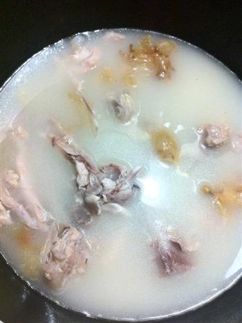 花胶煲鸡汤怎么做，花胶煲鸡汤怎么做好吃，花胶煲鸡汤做法