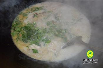 鱼肉红薯粉丝汤怎么做，鱼肉红薯粉丝汤怎么做好吃，鱼肉红薯粉丝汤做法