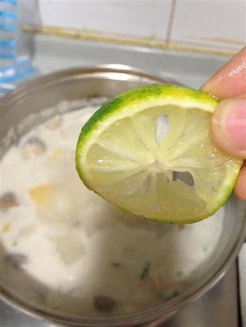 椰汁香茅鸡汤怎么做，椰汁香茅鸡汤怎么做好吃，椰汁香茅鸡汤做法