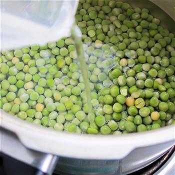 豌豆蜜锦鲤怎么做，豌豆蜜锦鲤怎么做好吃，豌豆蜜锦鲤做法