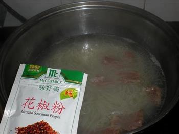 菠菜牛肉粉丝怎么做，菠菜牛肉粉丝怎么做好吃，菠菜牛肉粉丝做法
