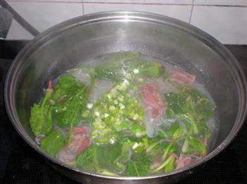 菠菜牛肉粉丝怎么做，菠菜牛肉粉丝怎么做好吃，菠菜牛肉粉丝做法
