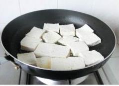 鲤鱼豆腐怎么做,鲤鱼豆腐怎么做好吃,鲤鱼豆腐做法 鲤鱼豆腐怎么做,鲤鱼豆腐怎么做好吃,鲤鱼豆腐做法