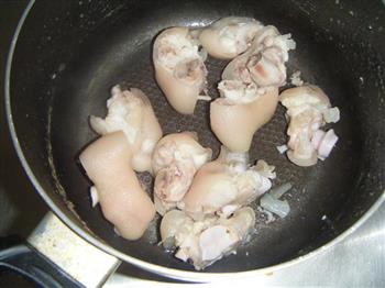 猪脚馄饨怎么做，猪脚馄饨怎么做好吃，猪脚馄饨做法