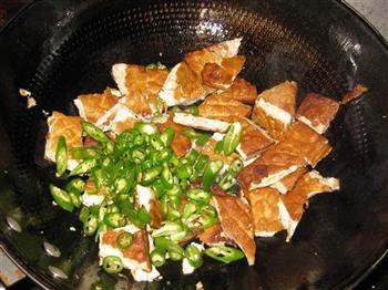 烧烤豆干怎么做，烧烤豆干怎么做好吃，烧烤豆干做法