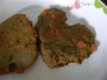 鸡蛋火腿藕饼怎么做，鸡蛋火腿藕饼怎么做好吃，鸡蛋火腿藕饼做法