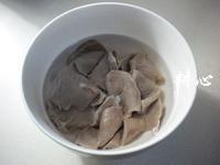 猪肝蘑菇番茄汤怎么做，猪肝蘑菇番茄汤怎么做好吃，猪肝蘑菇番茄汤做法