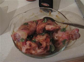 蜜汁烤鸡腿怎么做，蜜汁烤鸡腿怎么做好吃，蜜汁烤鸡腿做法