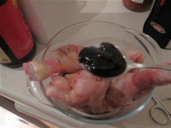蜜汁烤鸡腿怎么做，蜜汁烤鸡腿怎么做好吃，蜜汁烤鸡腿做法