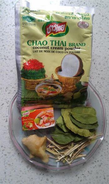 简易版冬阴功汤怎么做，简易版冬阴功汤怎么做好吃，简易版冬阴功汤做法