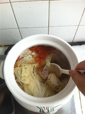 鲜嫩排骨豆腐汤怎么做，鲜嫩排骨豆腐汤怎么做好吃，鲜嫩排骨豆腐汤做法