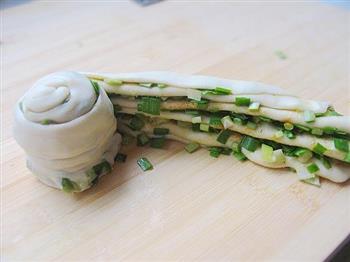 韭香千层饼怎么做，韭香千层饼怎么做好吃，韭香千层饼做法
