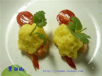 芝士土豆泥焗虾怎么做，芝士土豆泥焗虾怎么做好吃，芝士土豆泥焗虾做法