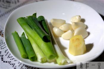 羊腿炖萝卜怎么做，羊腿炖萝卜怎么做好吃，羊腿炖萝卜做法