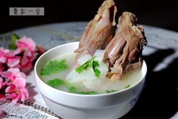 羊腿炖萝卜怎么做，羊腿炖萝卜怎么做好吃，羊腿炖萝卜做法