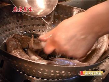 海鲶鱼炖豆腐怎么做，海鲶鱼炖豆腐怎么做好吃，海鲶鱼炖豆腐做法