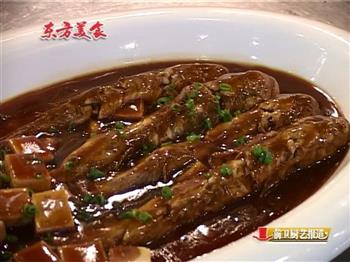 海鲶鱼炖豆腐怎么做，海鲶鱼炖豆腐怎么做好吃，海鲶鱼炖豆腐做法