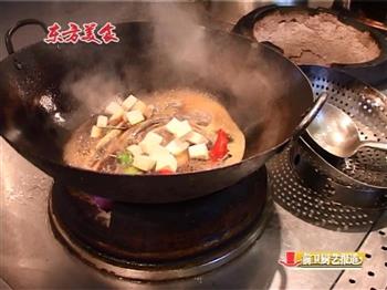 海鲶鱼炖豆腐怎么做，海鲶鱼炖豆腐怎么做好吃，海鲶鱼炖豆腐做法