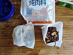 香麻鸭锁骨怎么做，香麻鸭锁骨怎么做好吃，香麻鸭锁骨做法