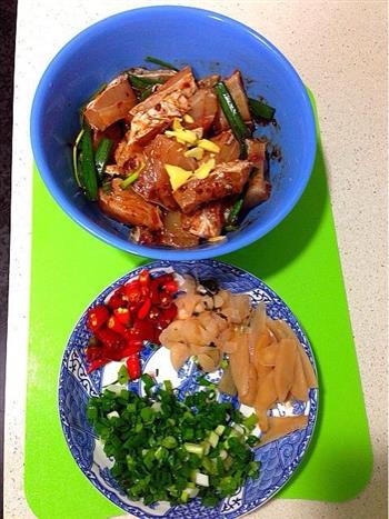 川式泡椒烧脆鲩怎么做，川式泡椒烧脆鲩怎么做好吃，川式泡椒烧脆鲩做法
