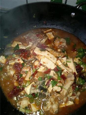 豆腐烧鱼怎么做，豆腐烧鱼怎么做好吃，豆腐烧鱼做法