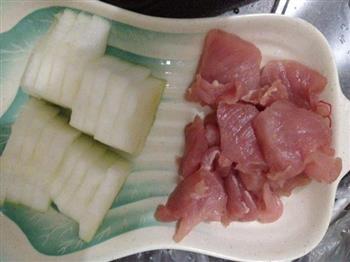 冬瓜薏仁瘦肉汤怎么做，冬瓜薏仁瘦肉汤怎么做好吃，冬瓜薏仁瘦肉汤做法