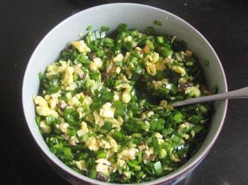 烫面韭菜盒怎么做，烫面韭菜盒怎么做好吃，烫面韭菜盒做法