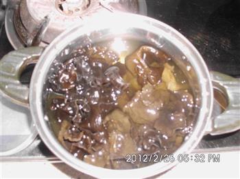 拌木耳怎么做，拌木耳怎么做好吃，拌木耳做法