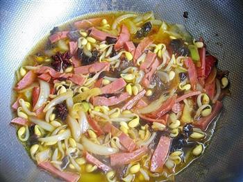 豆芽焖面怎么做，豆芽焖面怎么做好吃，豆芽焖面做法