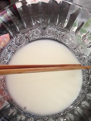 蘑菇粉丝汤怎么做，蘑菇粉丝汤怎么做好吃，蘑菇粉丝汤做法