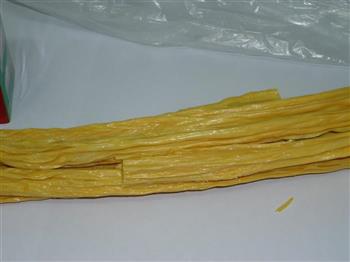 鱼头腐竹汤怎么做，鱼头腐竹汤怎么做好吃，鱼头腐竹汤做法
